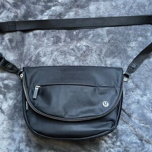 Lululemon Festival Bag 5L